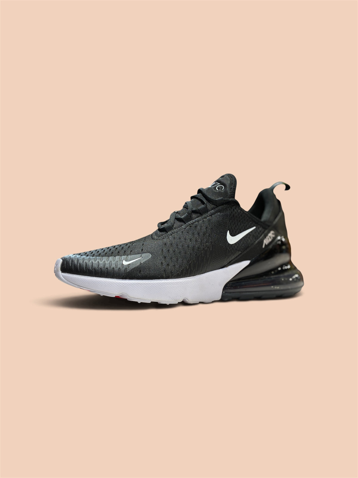 Nike Men's Air Max 270 Sneaker