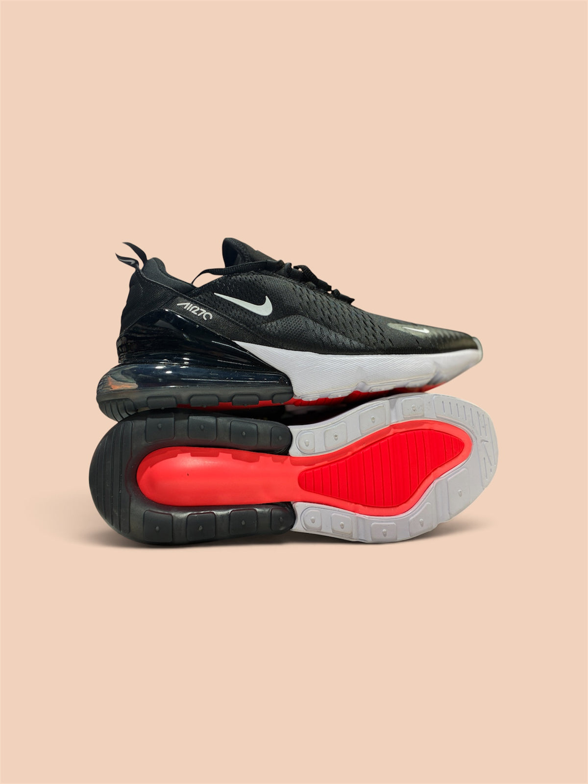 Nike Men's Air Max 270 Sneaker