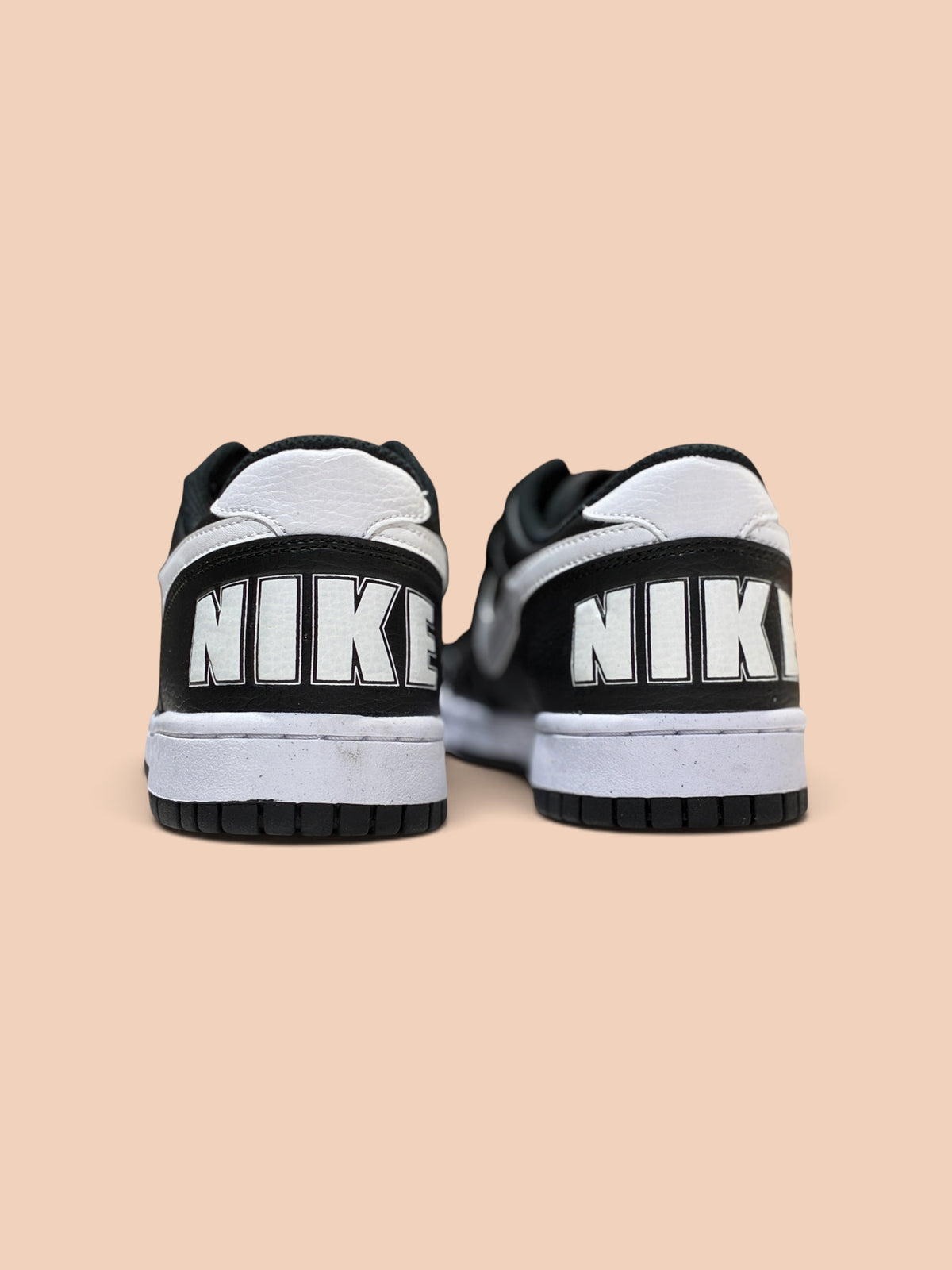 Nike Men's Big Low Sneaker
