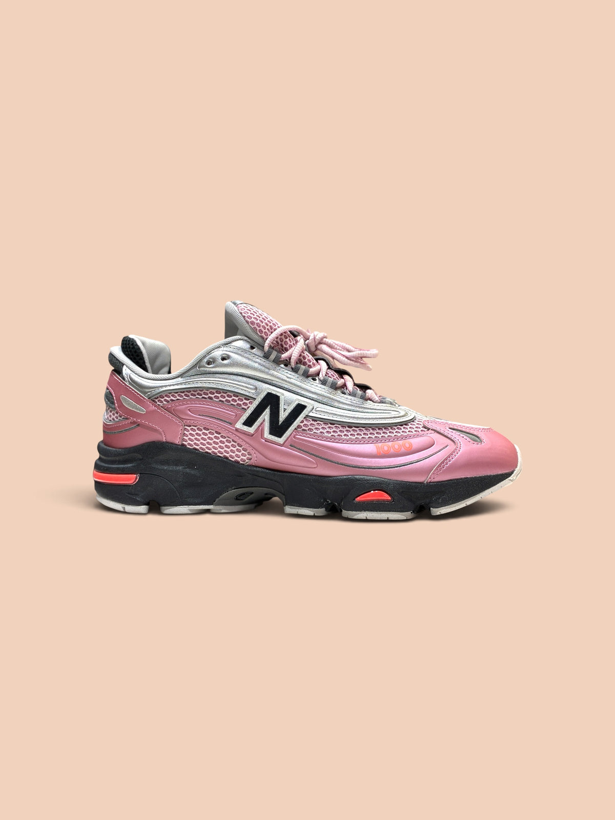 New Balance 1000D