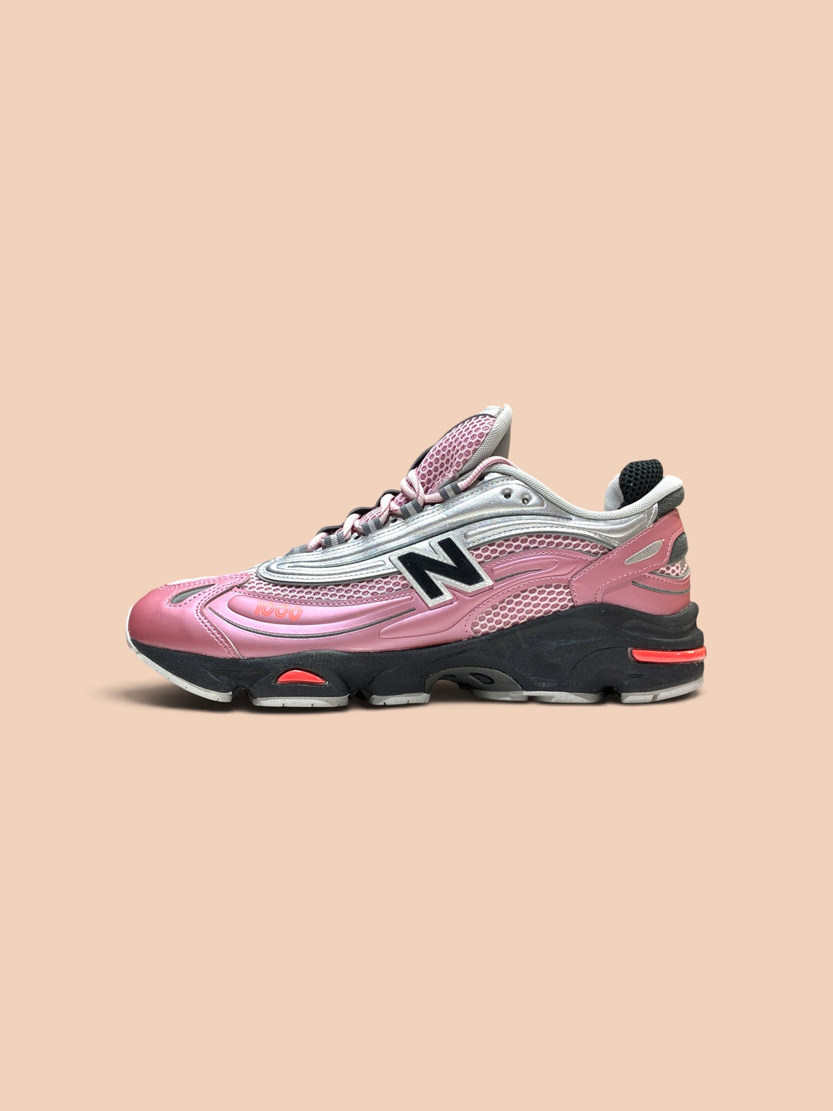 New Balance 1000D
