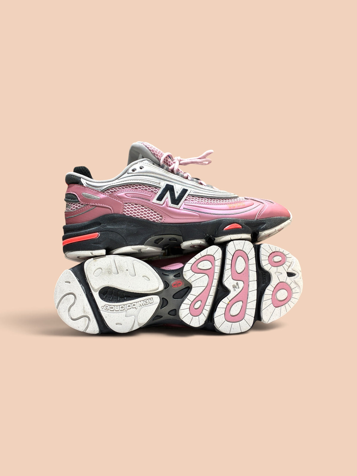 New Balance 1000D